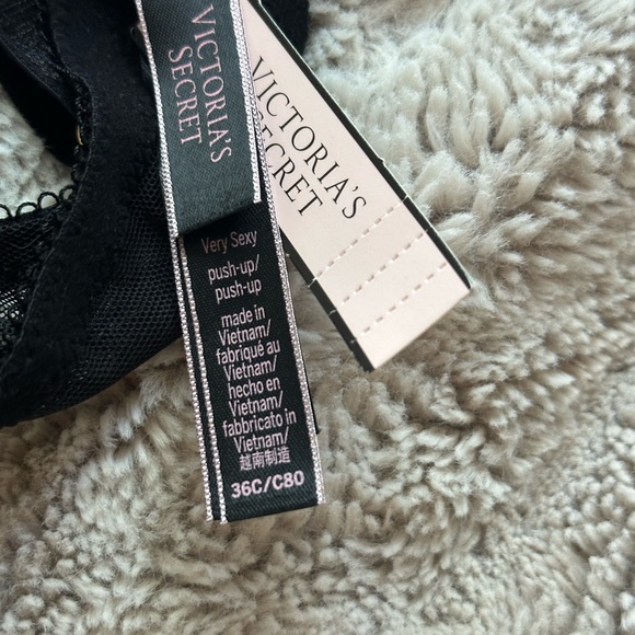 Victoria Secret Very Sexy Push Up Floral Bra NWT 36C - Picture 5 of 8